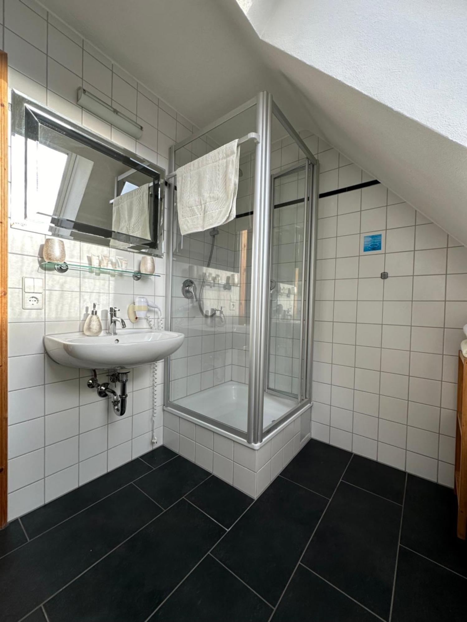Pension Schramm Karlsruhe Esterno foto